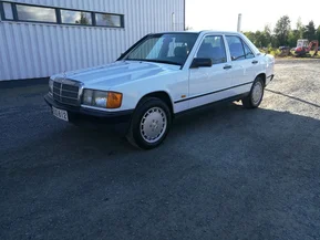 Mercedes-Benz 190