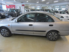 Nissan Almera