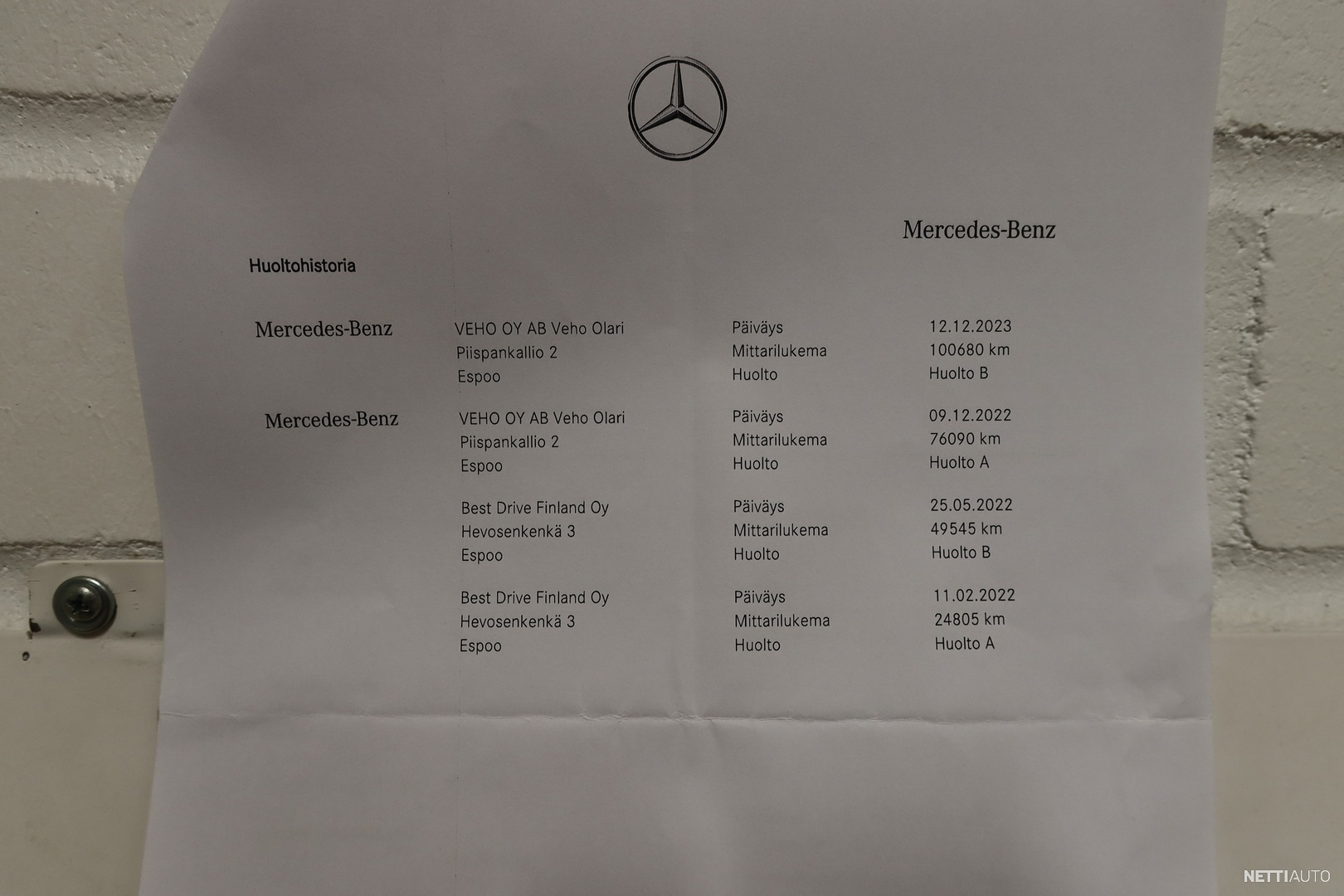 30 / 32