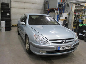 Peugeot 607