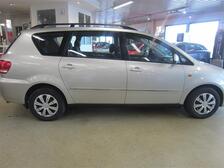 Toyota Avensis Verso