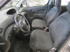 Toyota Yaris Verso