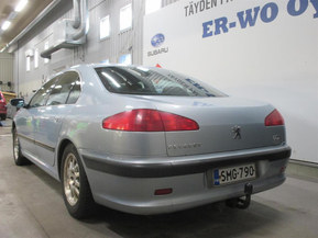 Peugeot 607