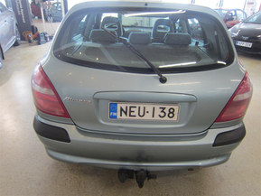 Nissan Almera