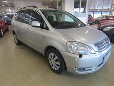 Toyota Avensis Verso