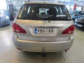 Toyota Avensis Verso