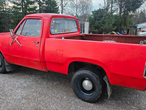 Dodge D150