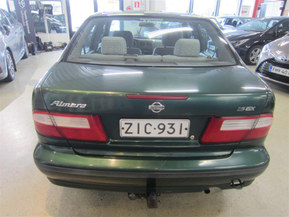 Nissan Almera