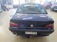 Peugeot 406
