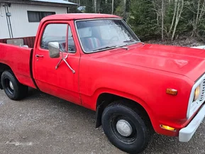 Dodge D150