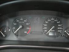 Peugeot 406
