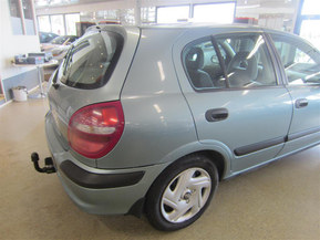 Nissan Almera