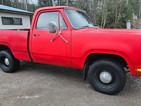 Dodge D150