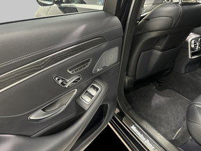 Mercedes-Benz S