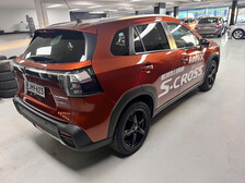 Suzuki S-cross