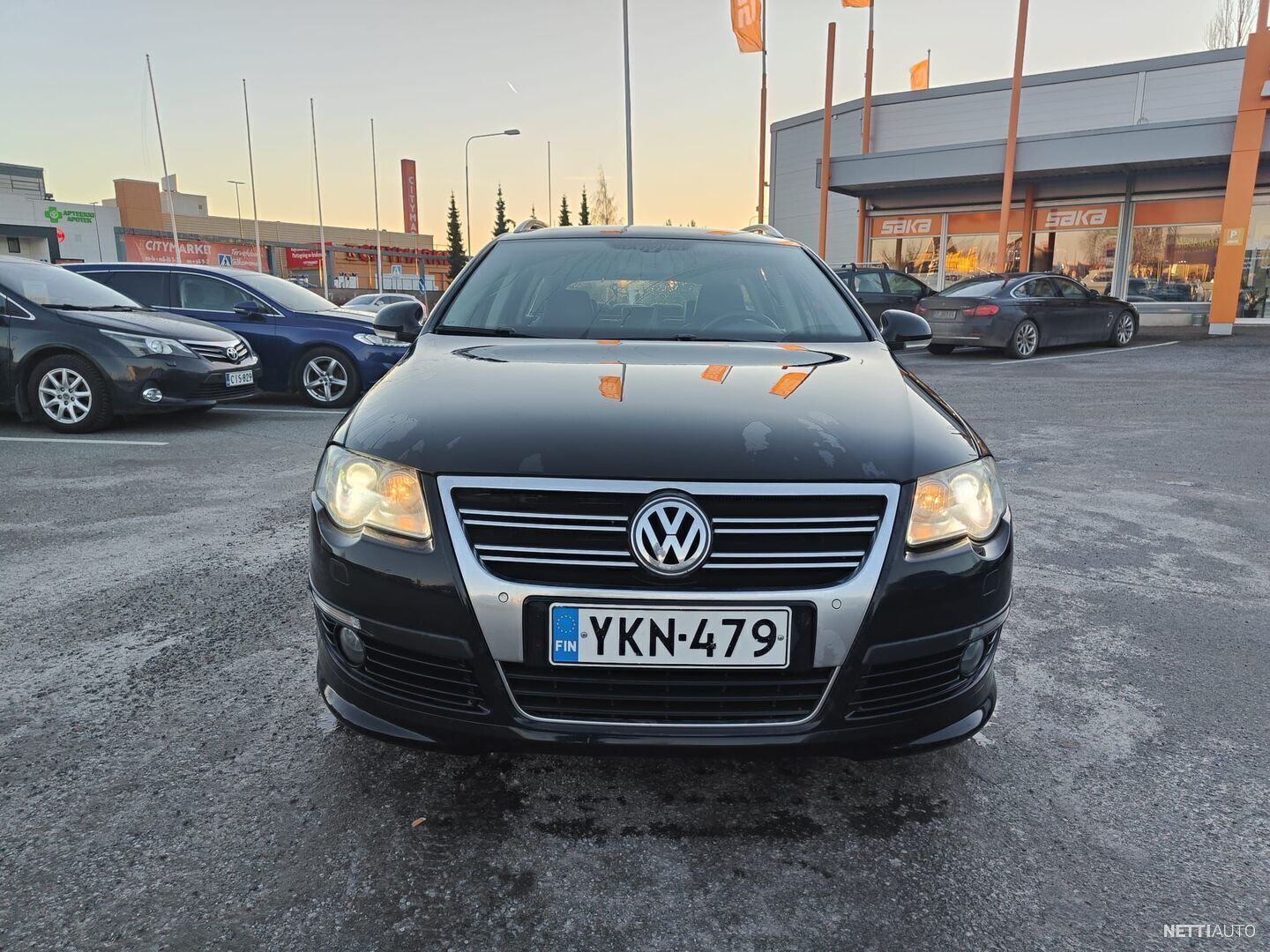 Volkswagen Passat Variant Highline Tsi Kw Tiptronic R Line Nahkapenkit Koukku P