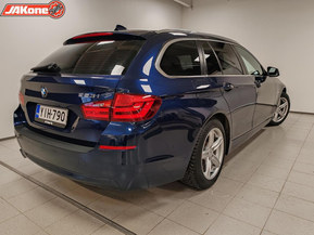 BMW 523