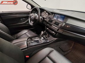 BMW 523