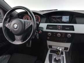 BMW 525