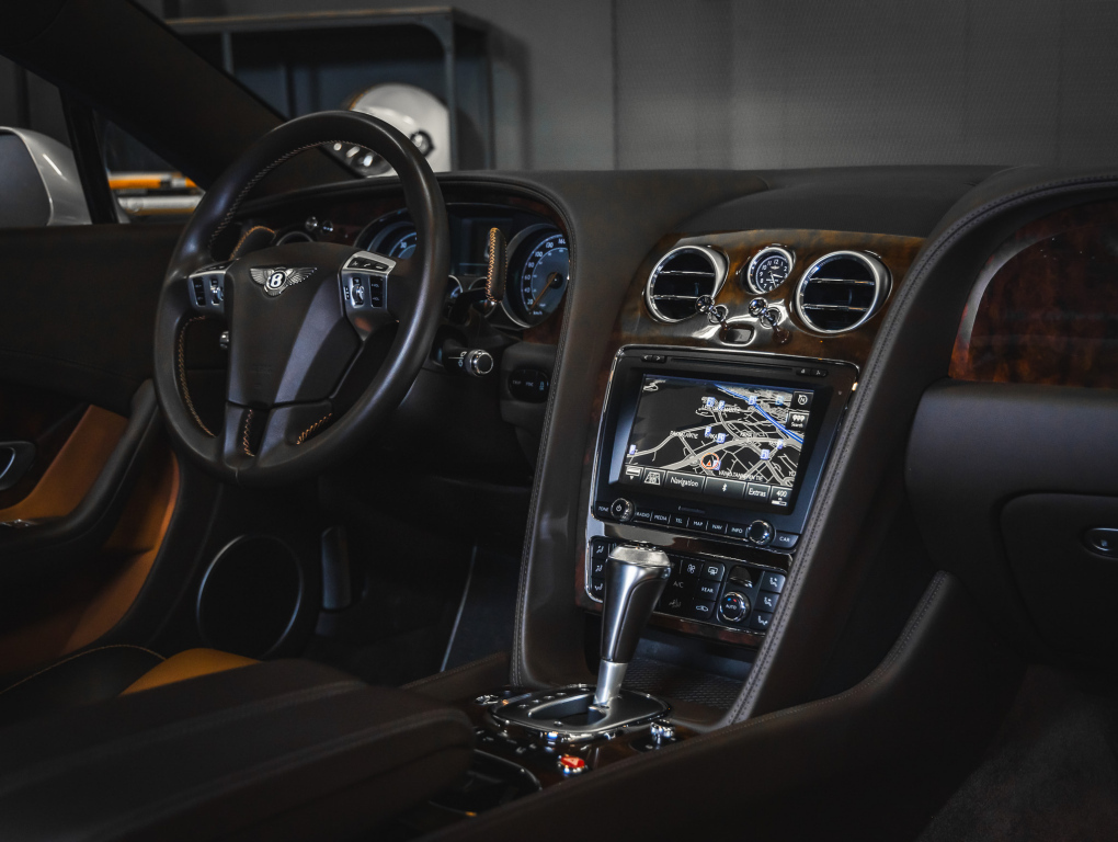 Bentley Continental GT V8 S 2014, kuva 7/14