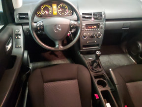 Mercedes-Benz A