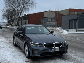 BMW 330