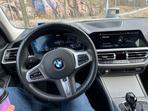 BMW 330