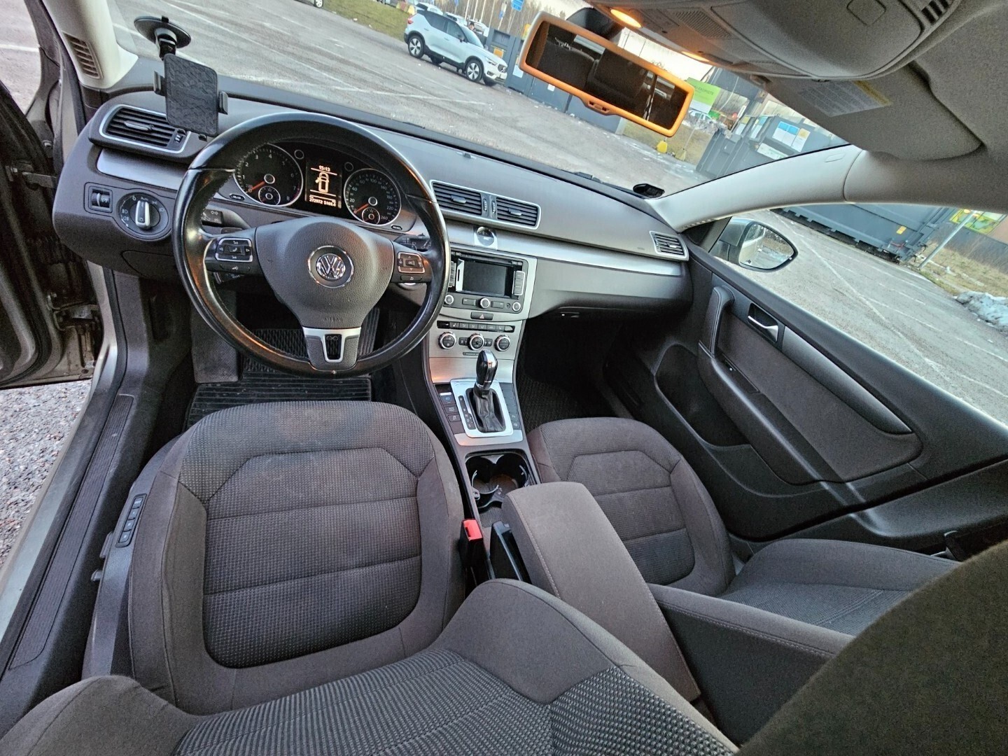Volkswagen Passat 2012, kuva 5/17