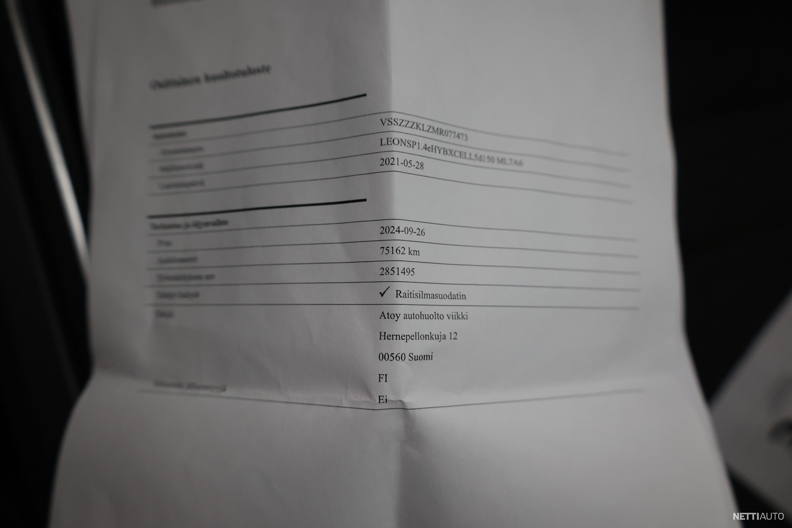 28 / 30