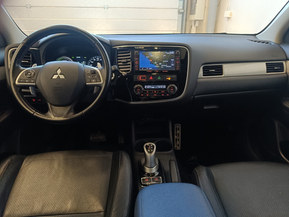 Mitsubishi Outlander PHEV