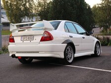 Mitsubishi Lancer