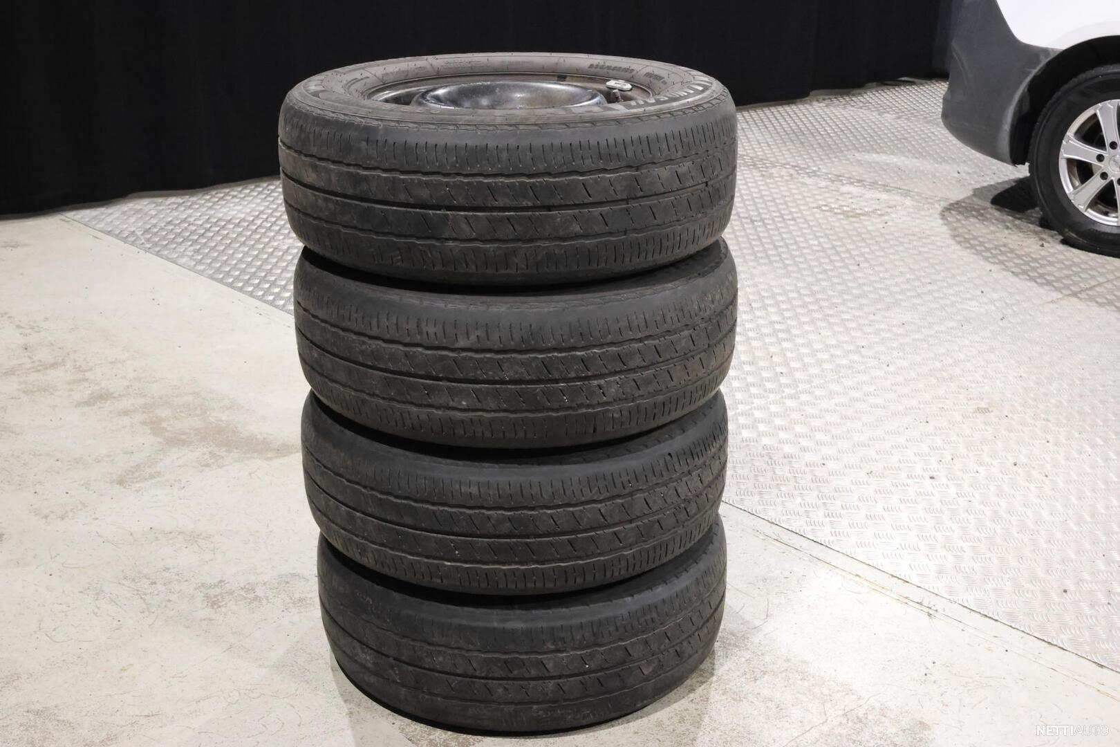 29 / 29
