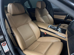 BMW 750