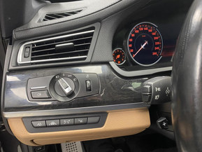 BMW 750