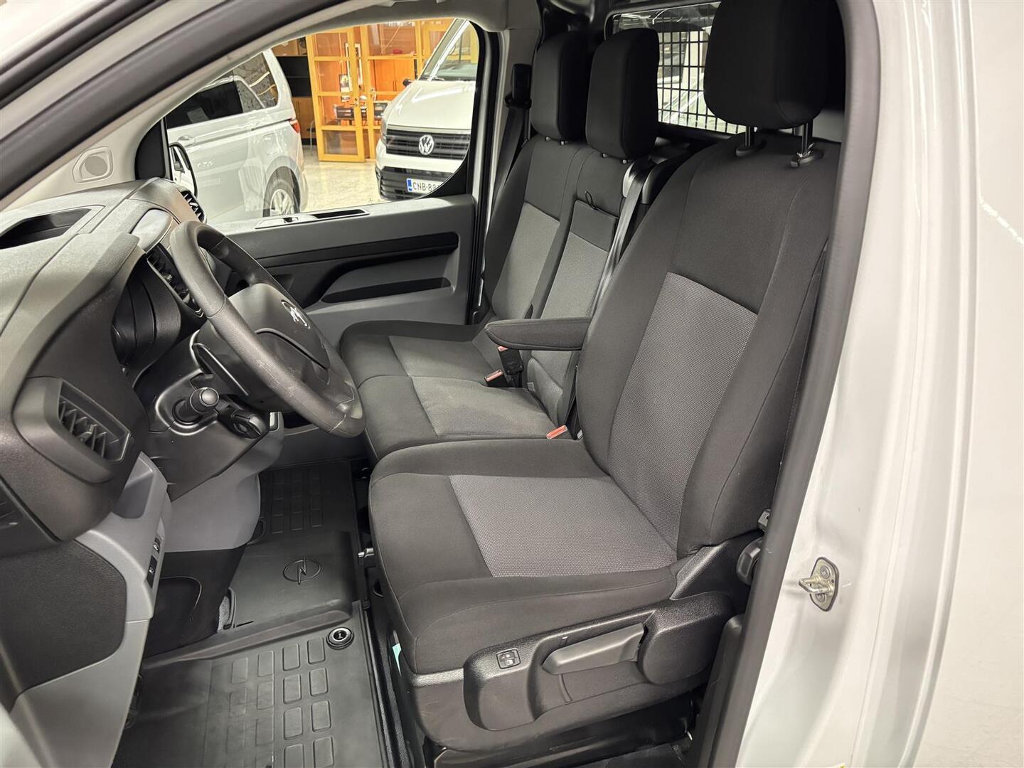 Opel Vivaro 2023, bild 7/14