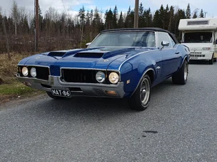 Oldsmobile Cutlass