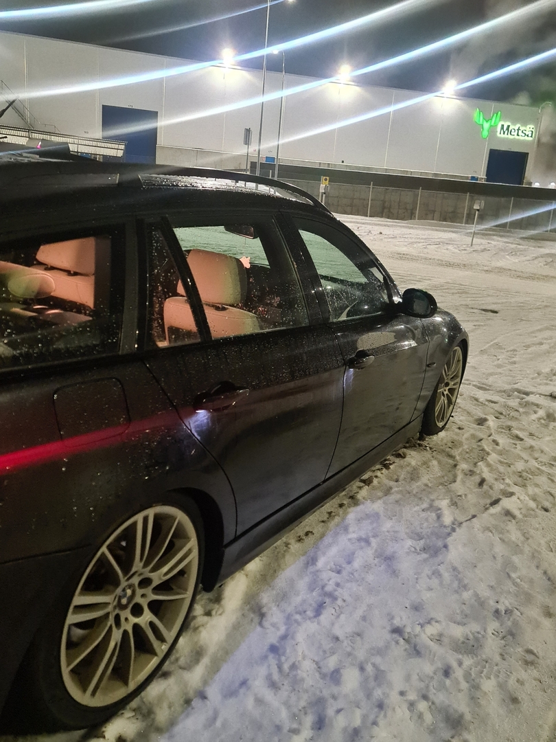 BMW 318 Diesel 4d M-sport 2008, photo 4/8