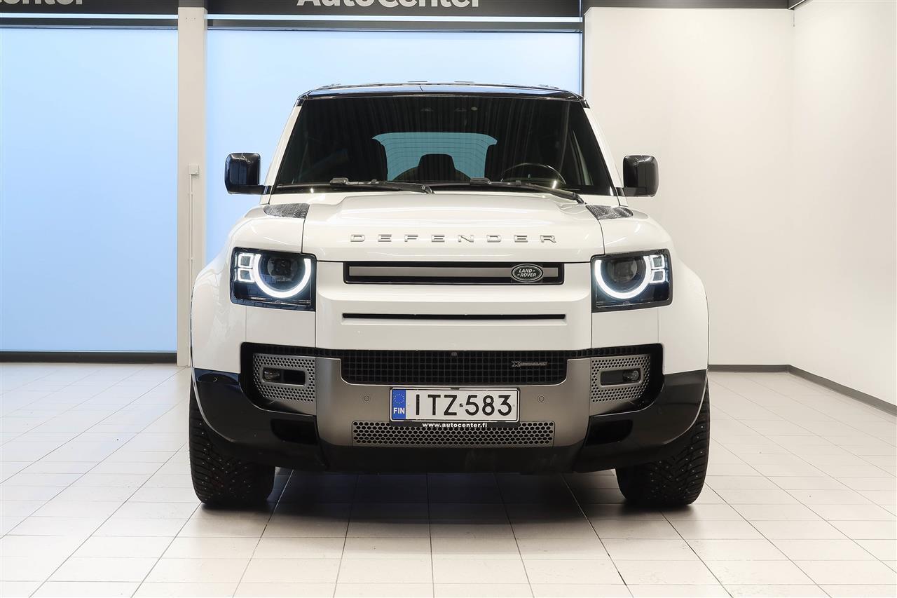 Land Rover Defender 2022, photo 3/16