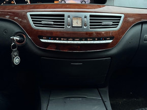 Mercedes-Benz S