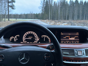 Mercedes-Benz S