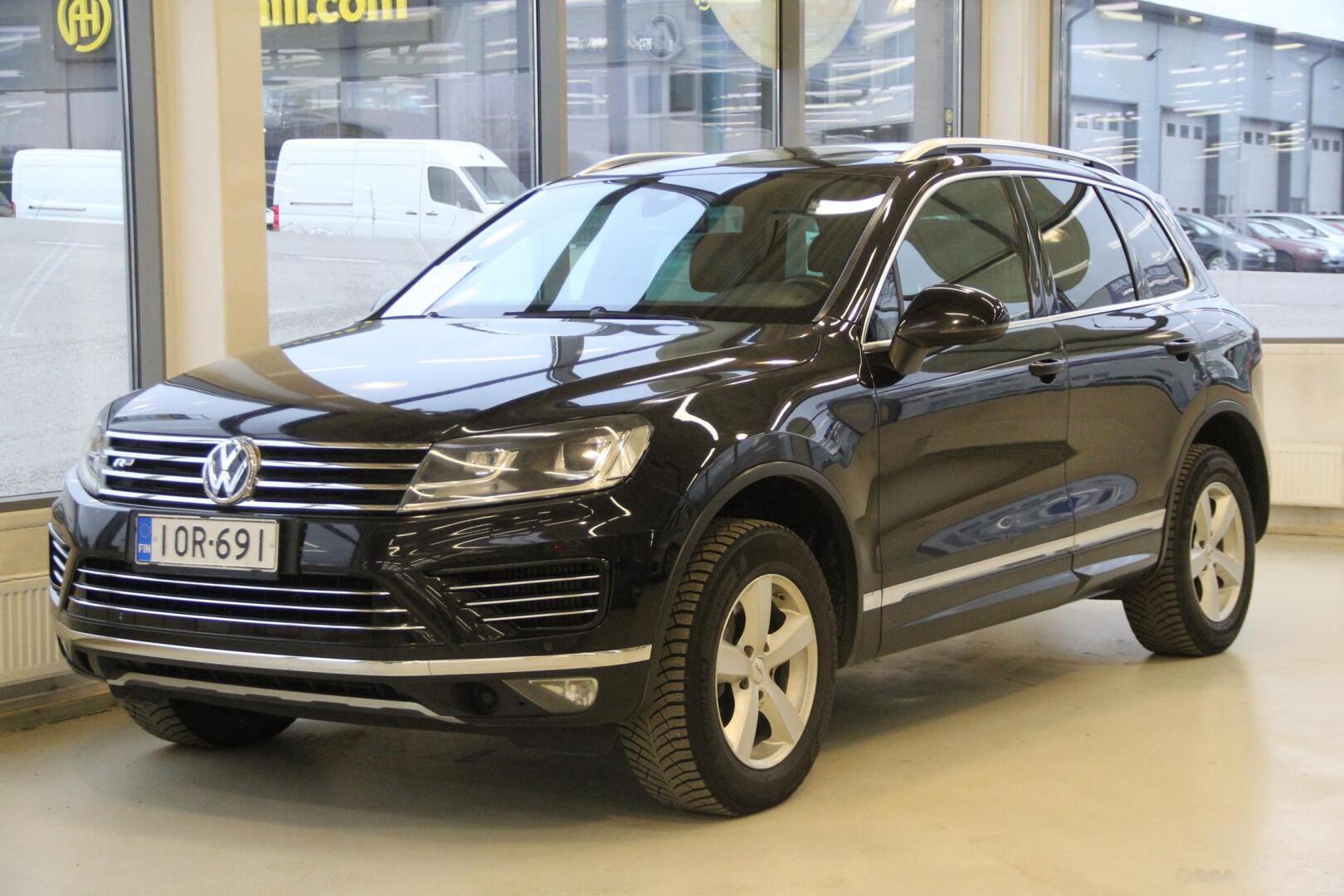 Volkswagen Touareg 2015, kuva 2/10