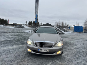 Mercedes-Benz S