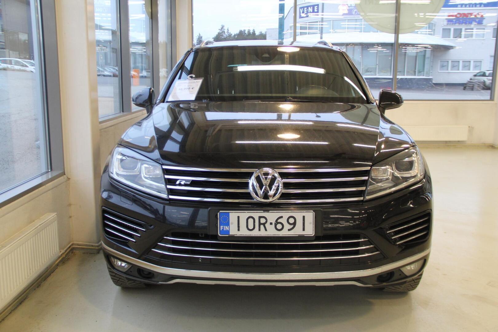 Volkswagen Touareg 2015, kuva 5/10