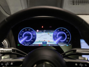 Mercedes-Benz EQS SUV