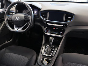 Hyundai Ioniq Plug-In