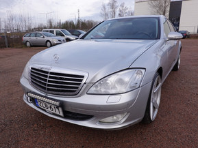 Mercedes-Benz S