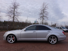 Mercedes-Benz S