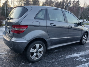 Mercedes-Benz B