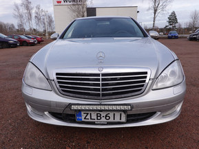 Mercedes-Benz S