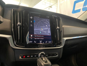 Volvo V90 Cross Country